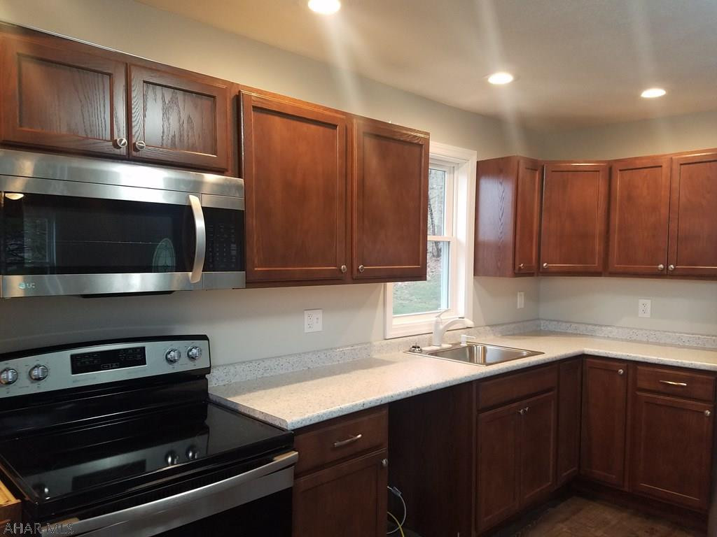 Lakemont - Residential