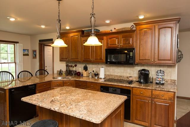 Holliday Heights - Residential