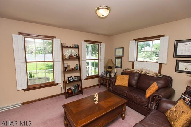 Holliday Heights - Residential