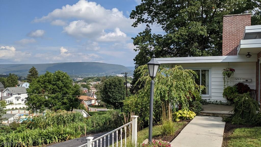 Calvert Hills - Residential