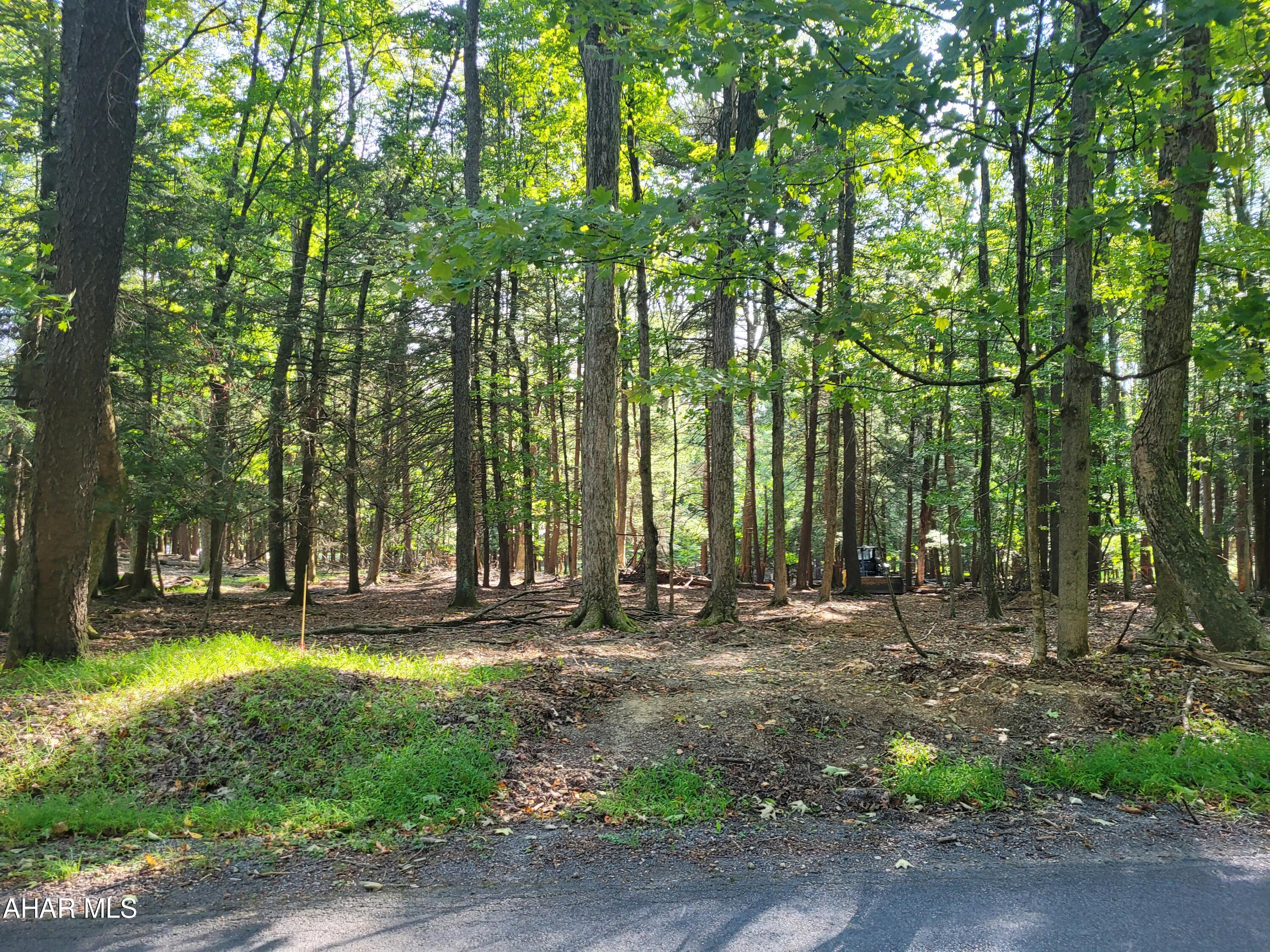 Glendale Yearound - Land