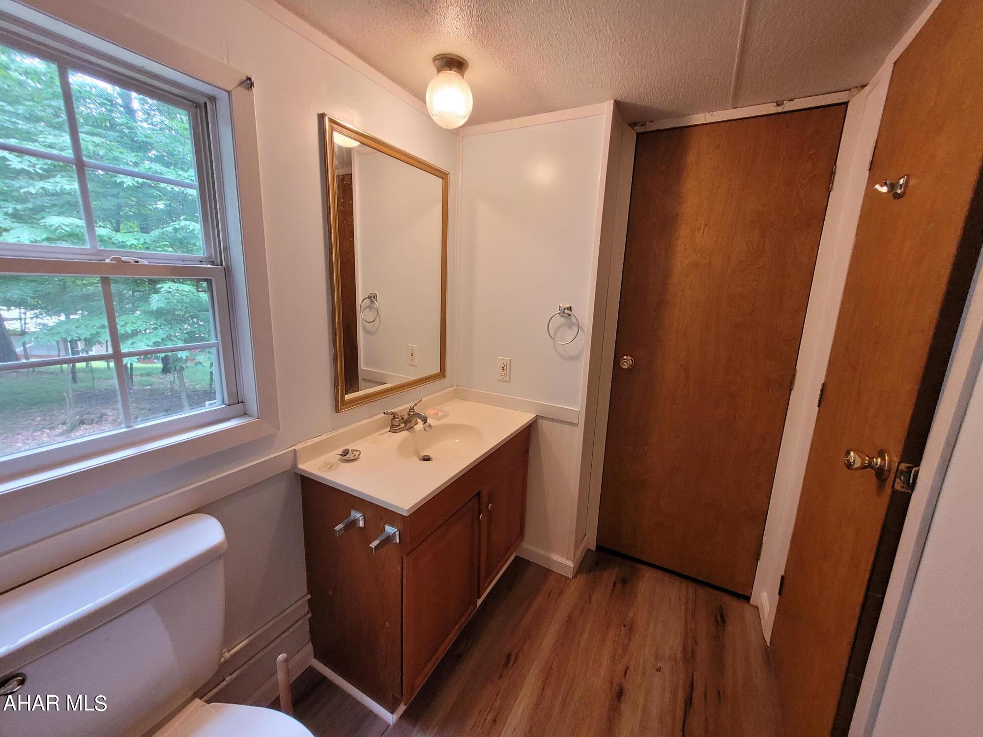 Glendale Yearound - Residential