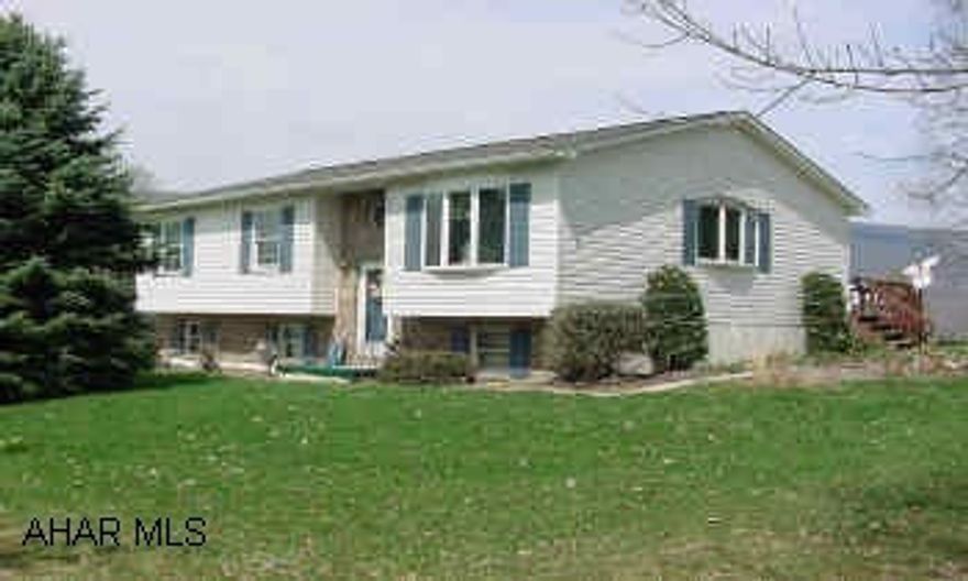 BILEVEL ON 1+/- ACRE, SOMEWHAT PRIVATE SETTING, LARGE DECK OFF KITCHEN WITH VAST VIEWS. . .BEAUTIFUL! UNIQUE BI-LEVEL ON AN ACRE BY CANOE CREEK STATE PARK!  6BR, 3BA, REC ROOM WITH RICE COAL BURNING STOVE. SOMEWHAT PRIVATE SETTING WITH WHITE BIRCH TREES ON BORDER, LEVEL LOT, VAST BEAUTIFUL VIEWS, MUST FIND HOUSING. CALL MIKE MANGIA X121.