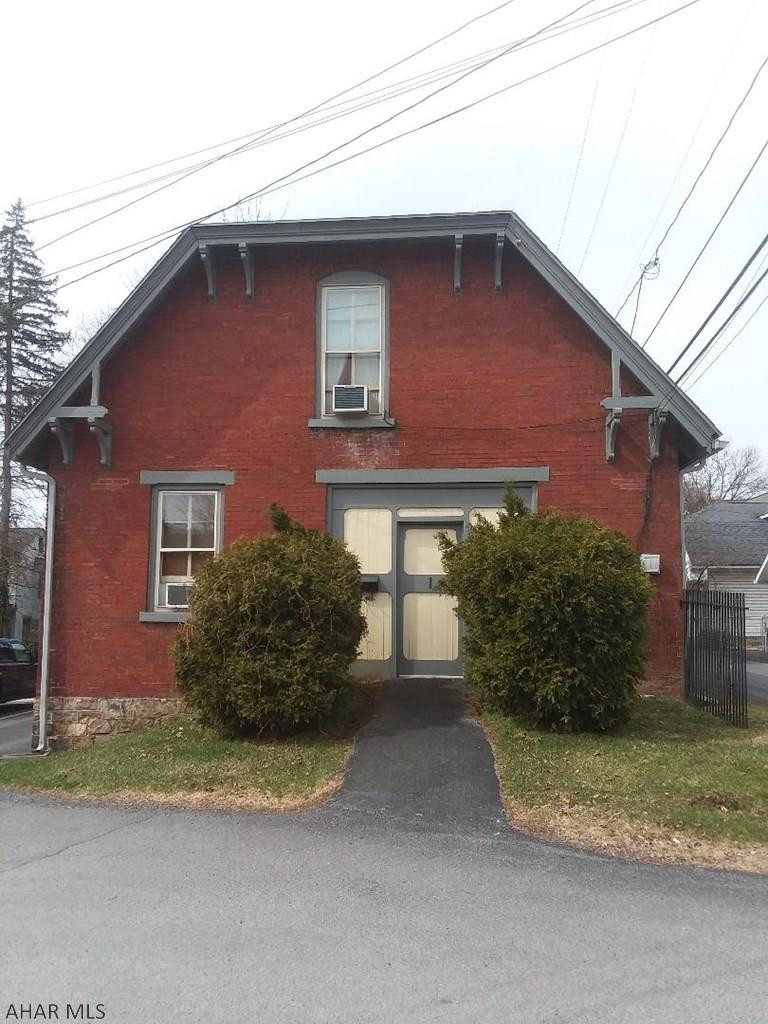 Hollidaysburg - Residential Income