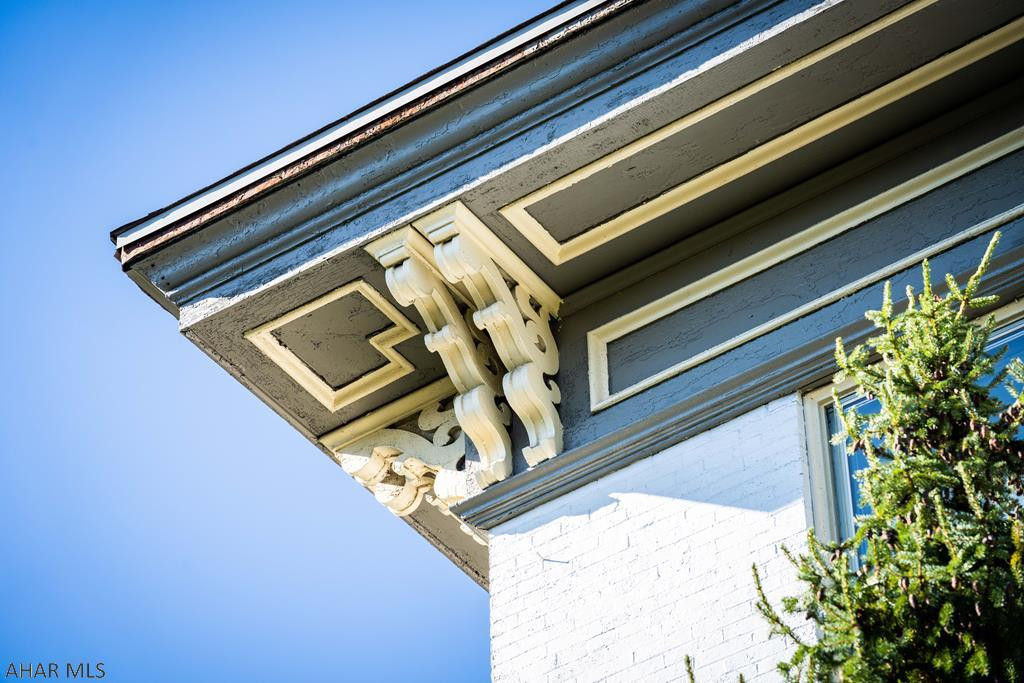 Hollidaysburg - Residential Income