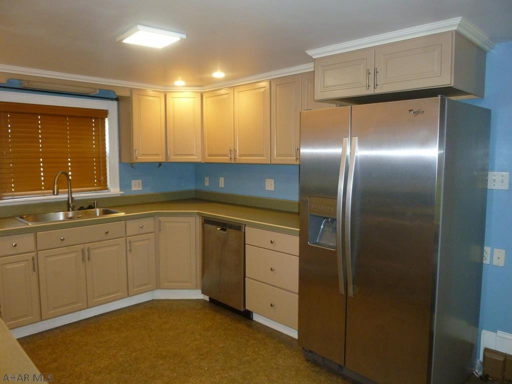 Unknown - Residential