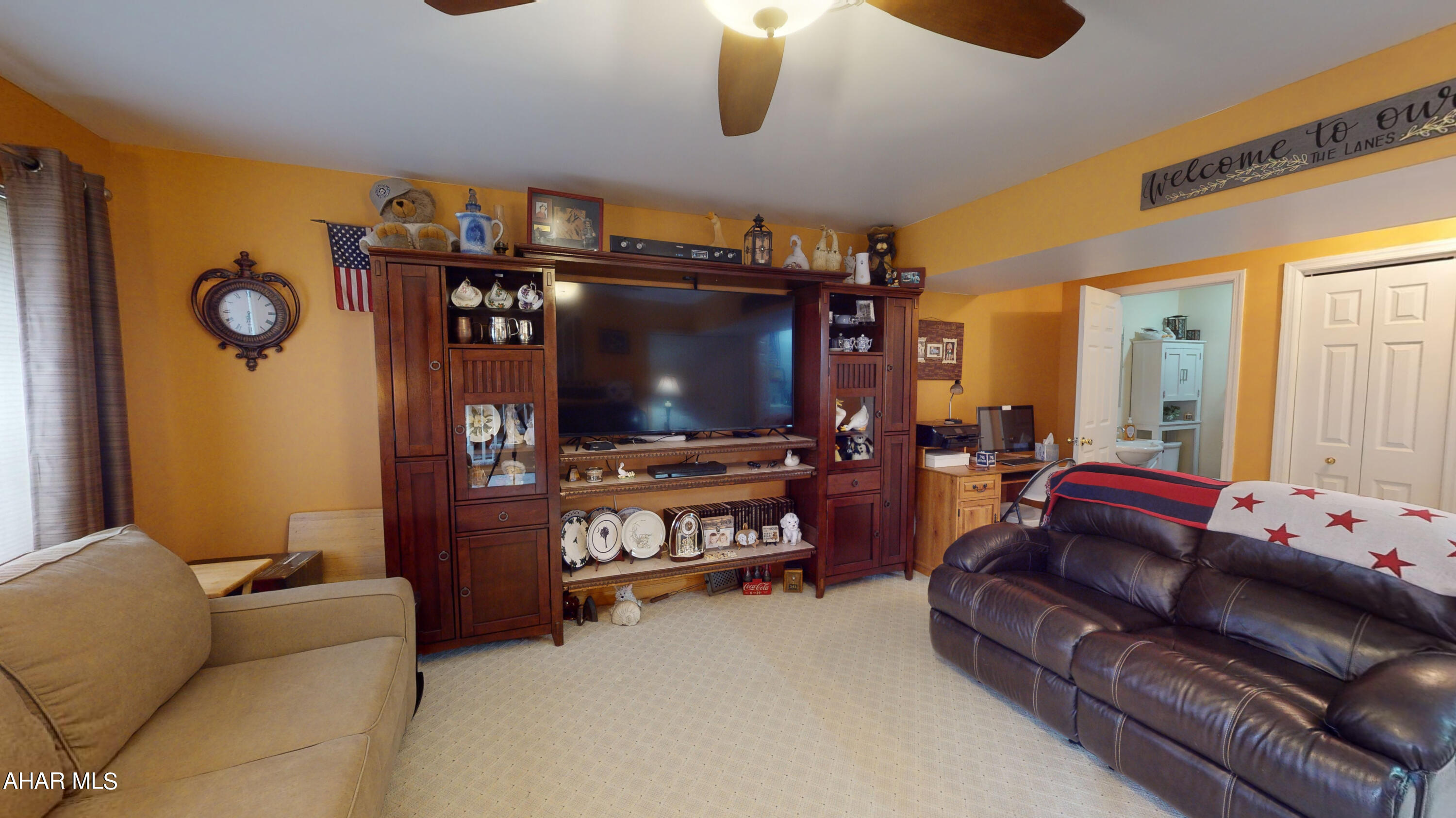 Holiday Hills - Residential