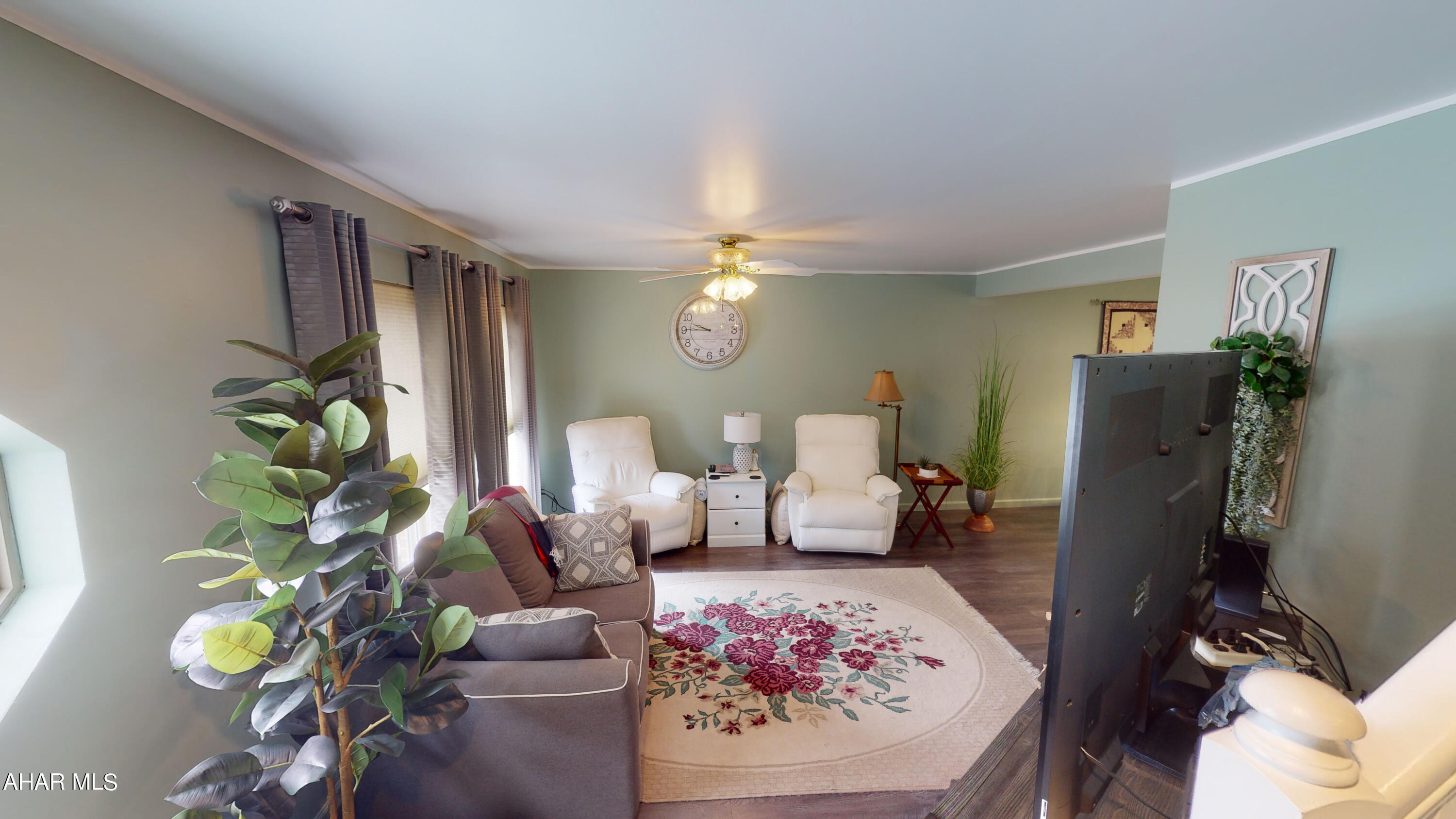 Holiday Hills - Residential