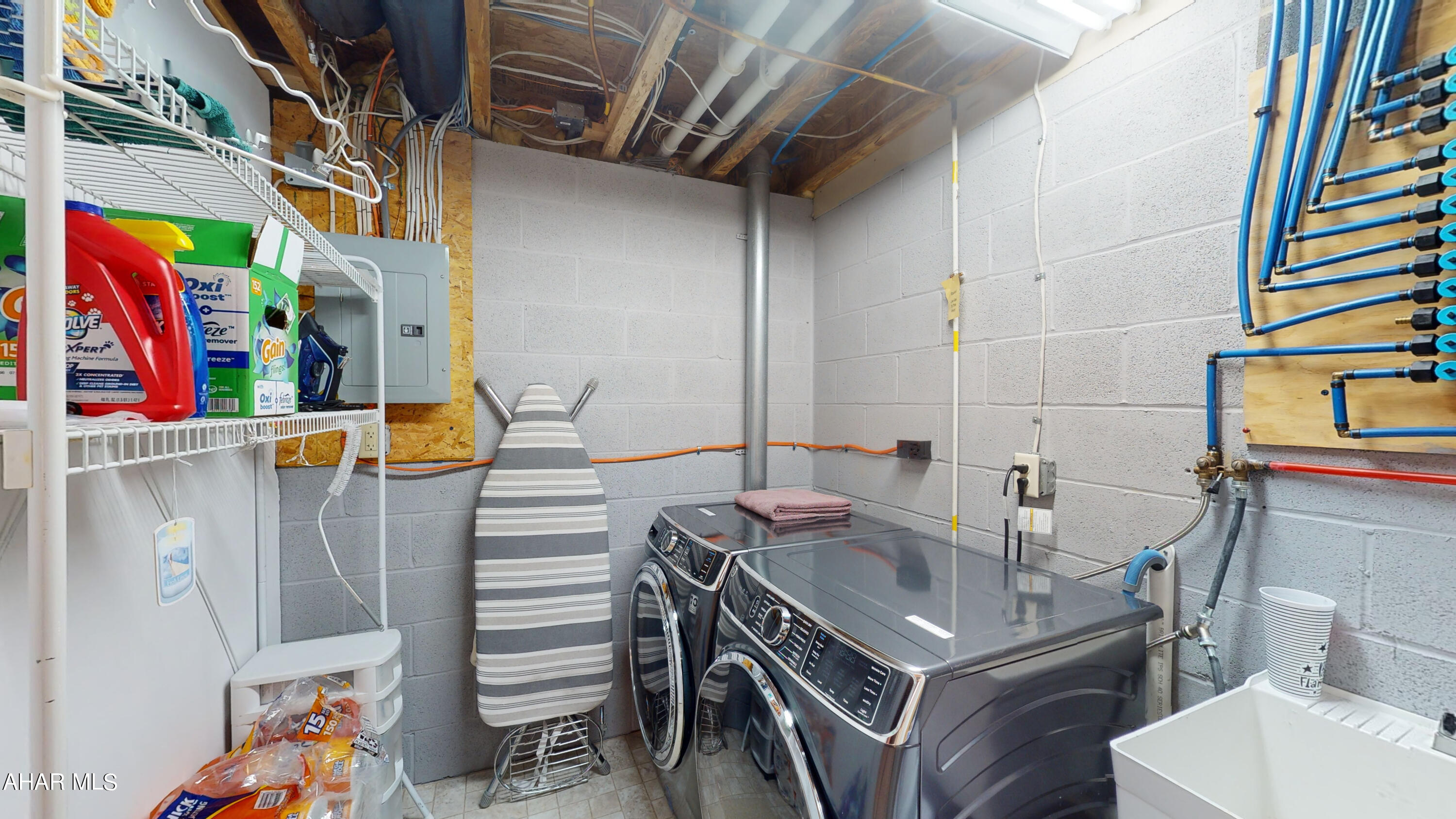 Holiday Hills - Residential