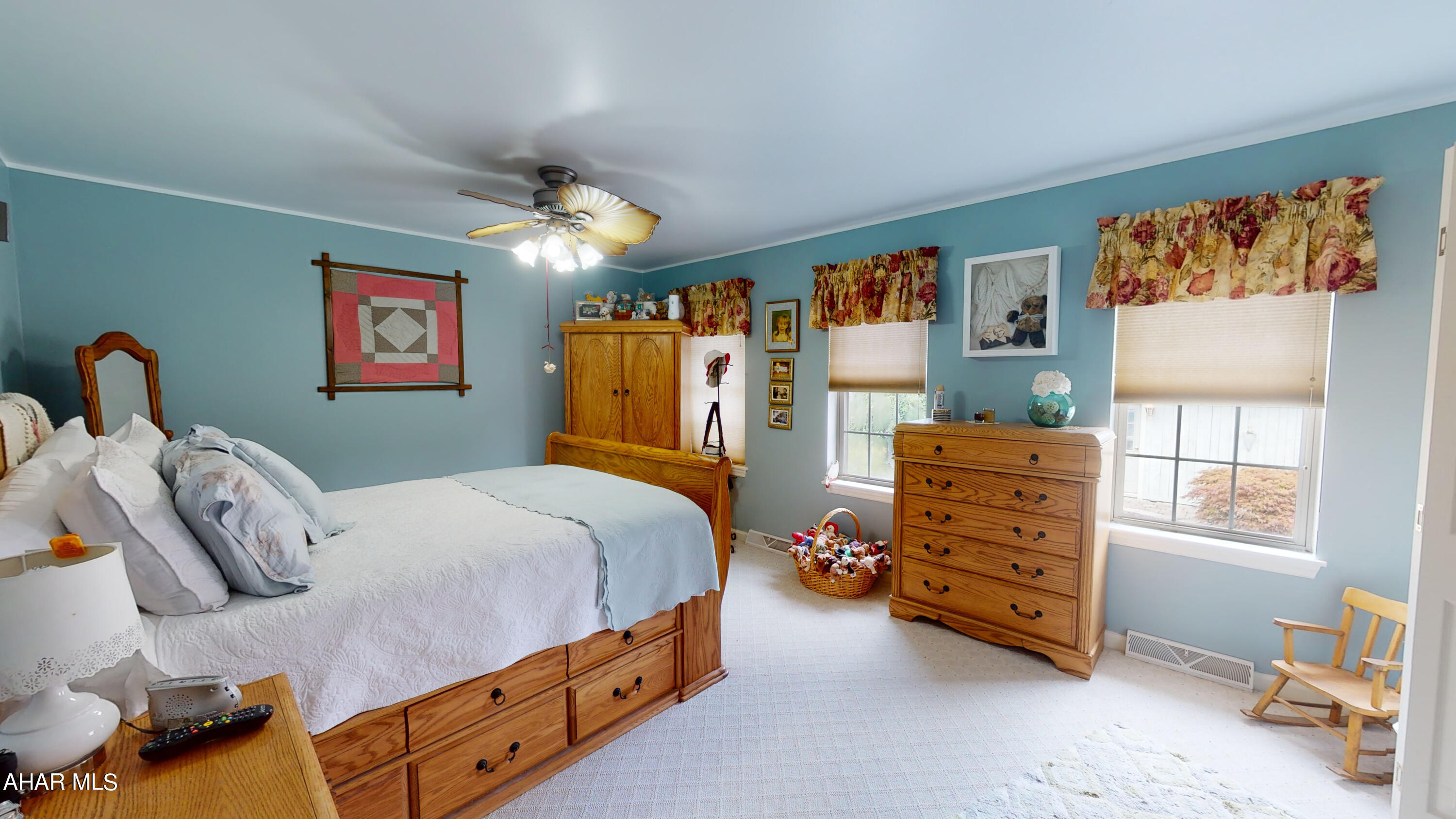 Holiday Hills - Residential