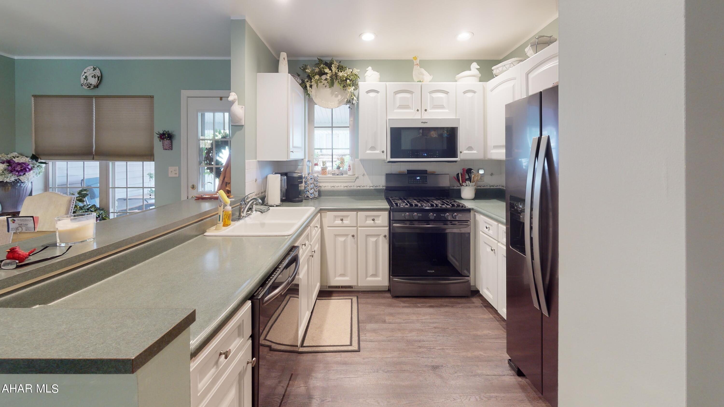 Holiday Hills - Residential