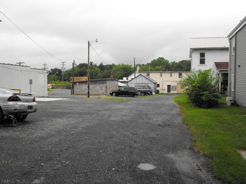 Unknown - Commercial Sale