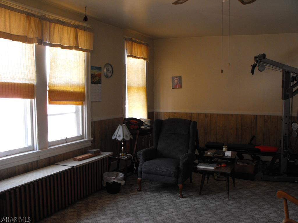 Unknown - Commercial Sale