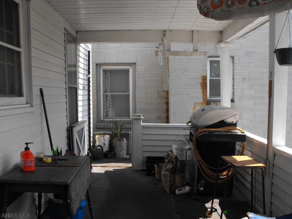 Unknown - Commercial Sale