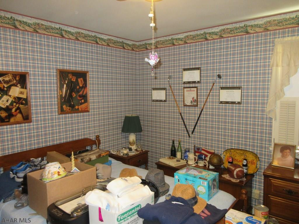 Hollidaysburg - Residential