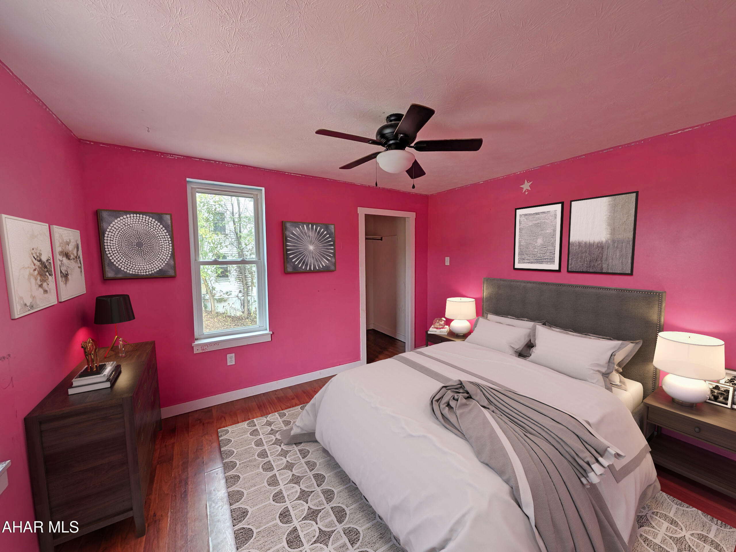 Saxton - Residential