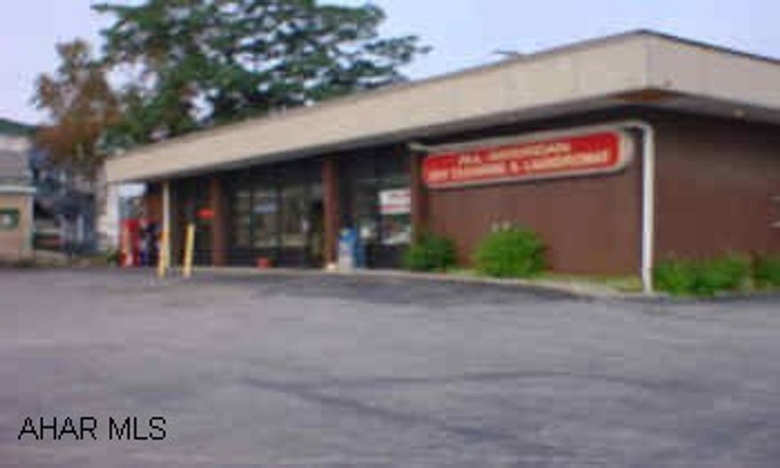 Chestnut Avenue, Altoona Hospital area. Ideal for doctor's office, dental practice, attorney, or insurance office...think outside the box...Call Tom Conners 944-9377