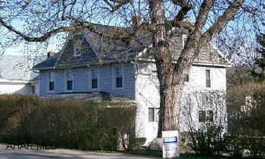 Great Victorian, modern Kitchen,1st fl Laundry, 3rd floor Master Bedroom w/skylight, oak trim GREAT PROPERTY! HEATED INGROUND POOL, APPROX. 1 ACRE, VERY PRIVATE, NEW ROOF, SMALL STREAM RUNS THROUGH PROPERTY.