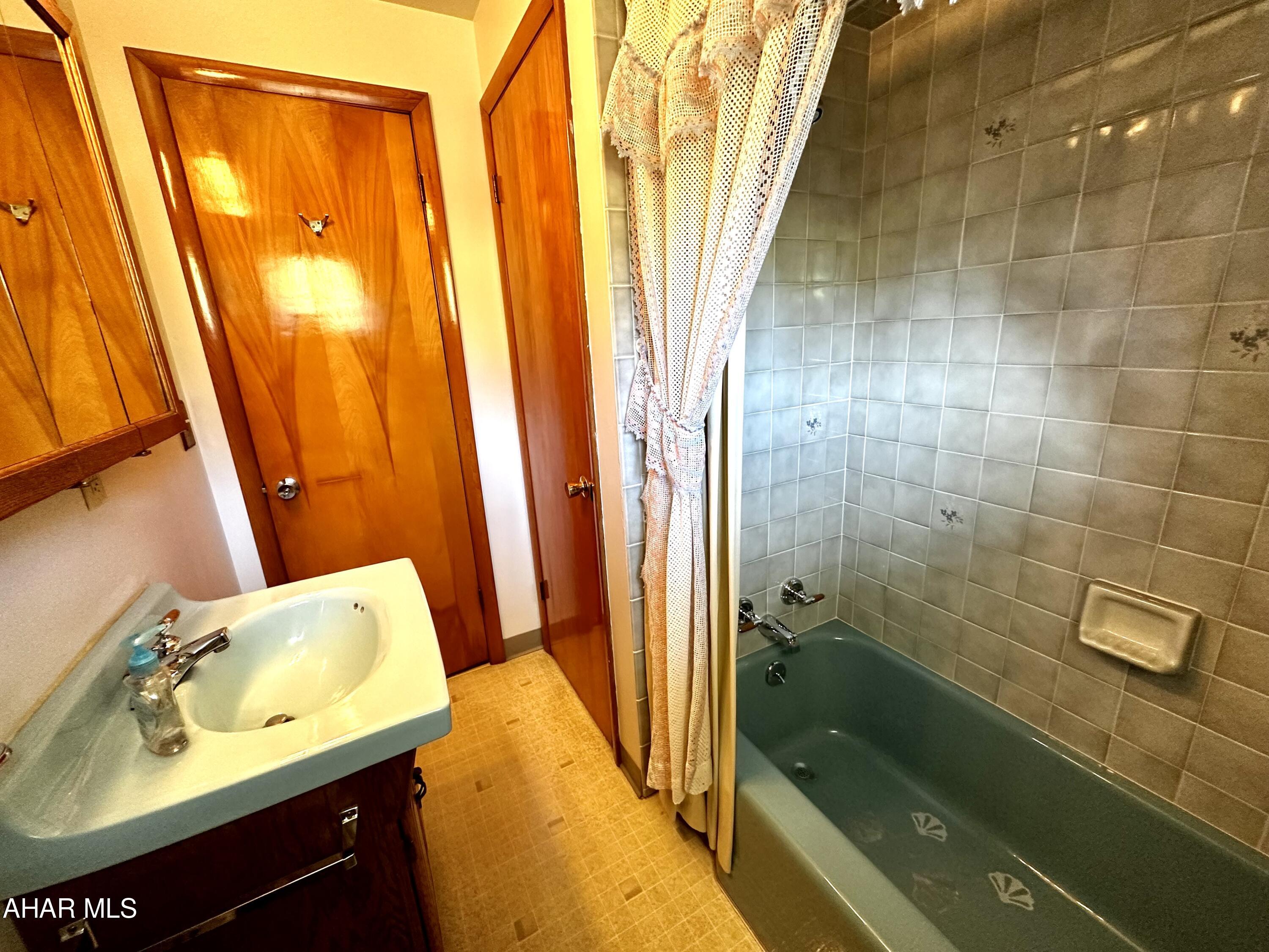 Wehnwood - Residential