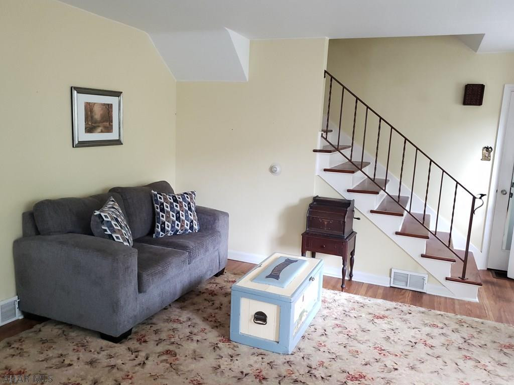 Hollidaysburg - Residential