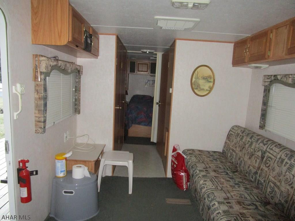 Glendale Yearound - Residential