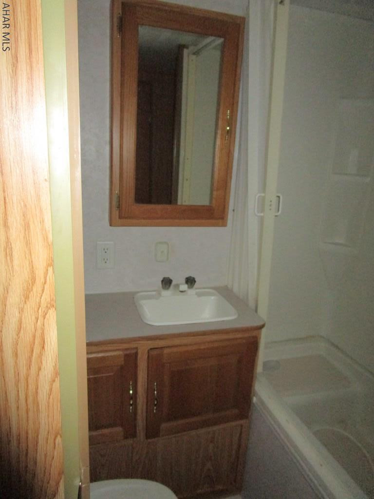 Glendale Yearound - Residential