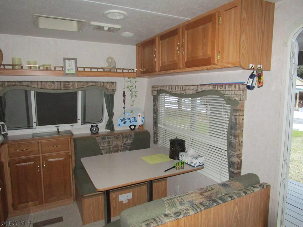 Glendale Yearound - Residential