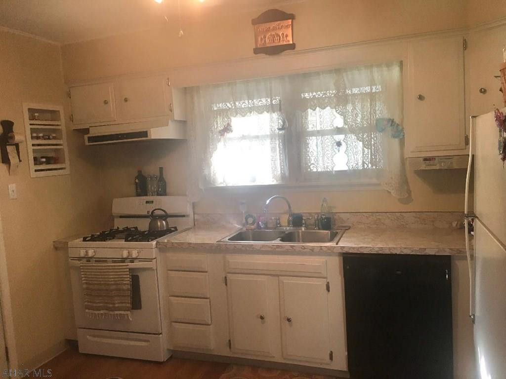 Juniata - Residential