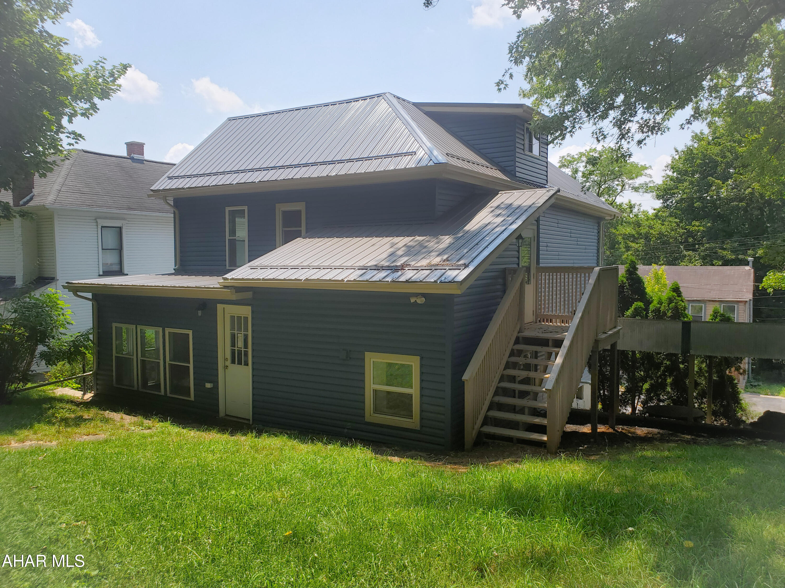 Hollidaysburg - Residential