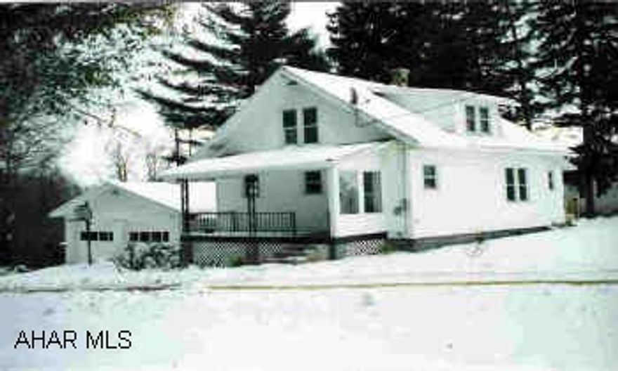 516 Lake Street, Ebensburg- 3 BR home with hardwood floors & new vinyl windows. 2 car attached garage and rear deck on 100' X 88' lot.Call Scott Jr. at 472-4761 516 Lake Street, Ebensburg- 3 BR home with hardwood floors & new vinyl windows. 2 car attached garage and rear deck on 100' X 88' lot.