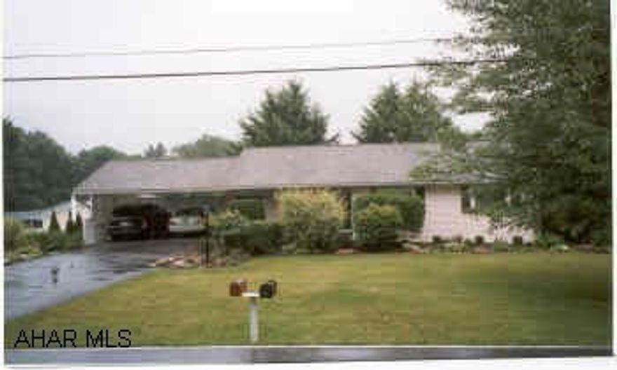 Beautiful rancher w/newer siding, windows, and carpet. nice yard, above ground pool, 2-car garage & much more Beautiful rancher w/newer siding, windows, and carpet. nice yard, above ground pool, 2-car garage & much more. Call listing agent before writing offer!!