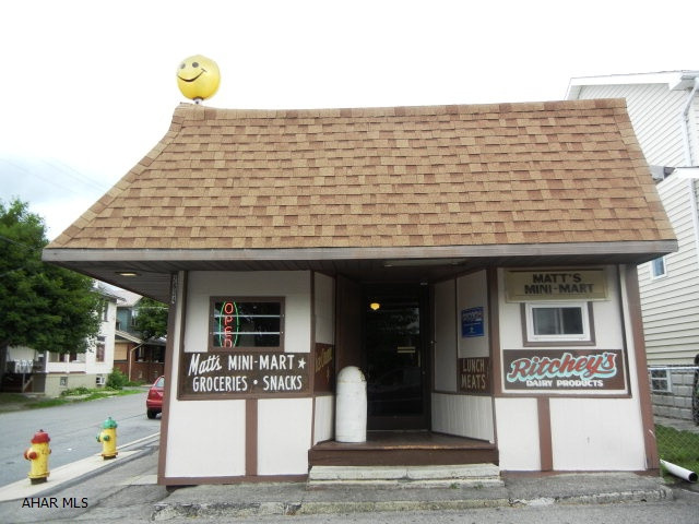 Unknown - Commercial Sale