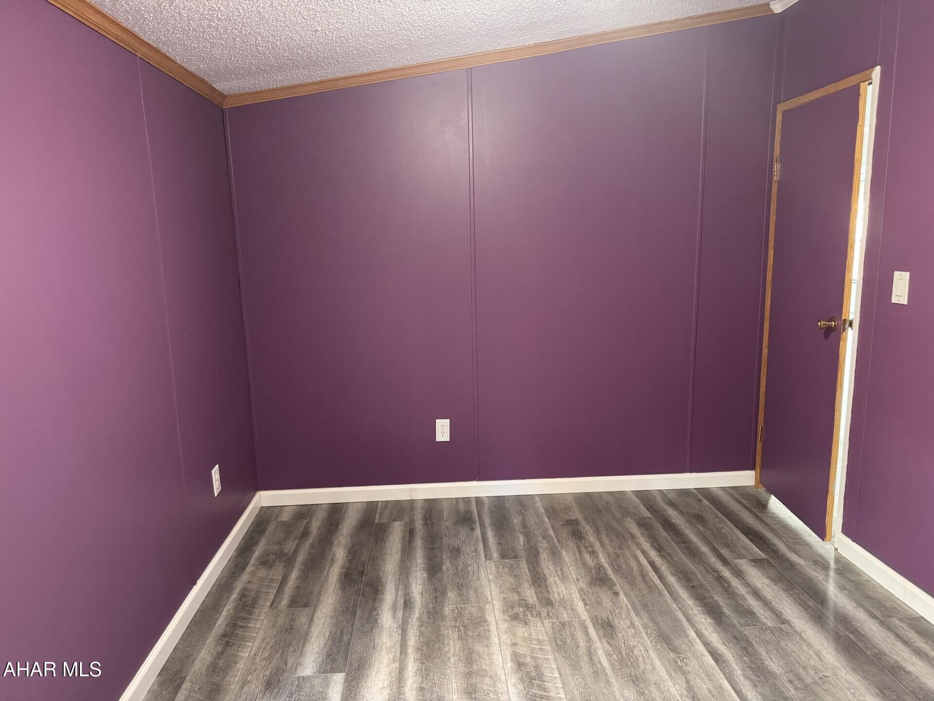 Glendale Yearound - Residential