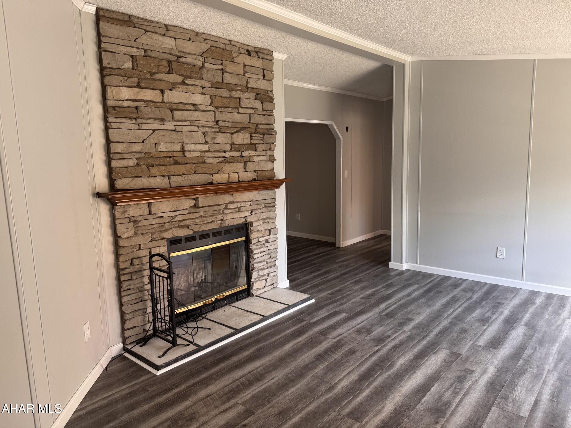 Glendale Yearound - Residential