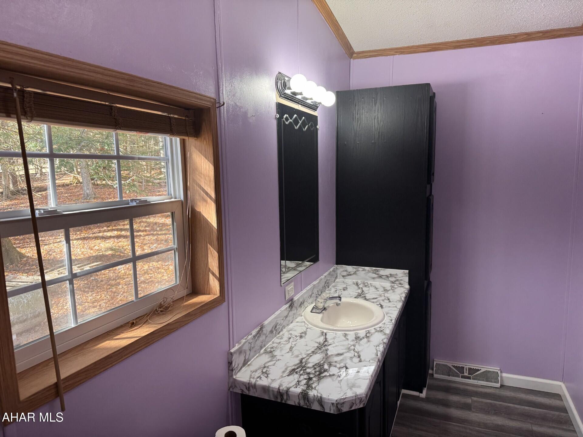 Glendale Yearound - Residential