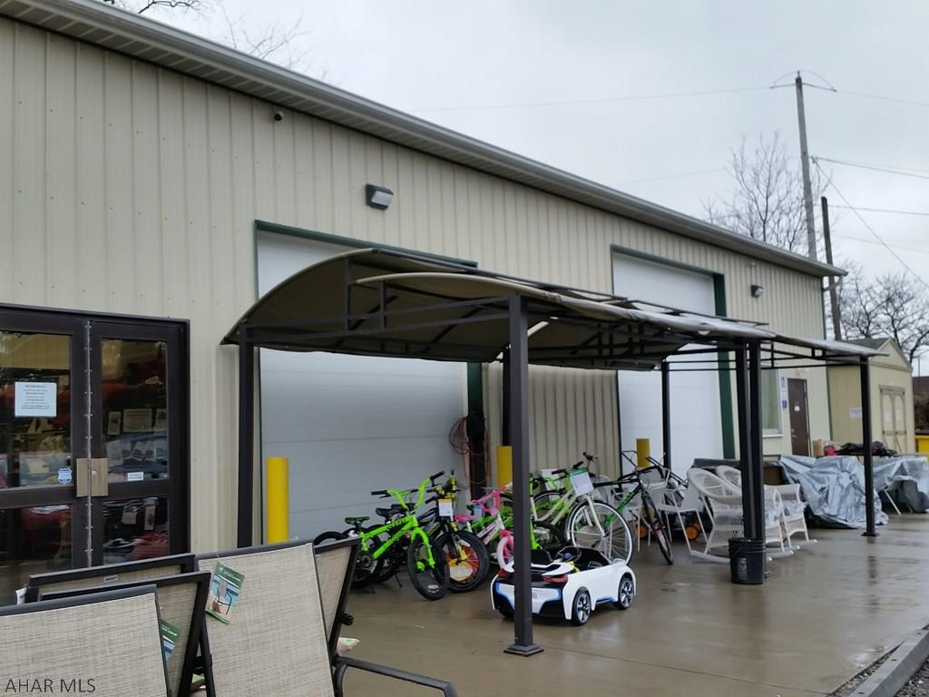 Unknown - Commercial Sale