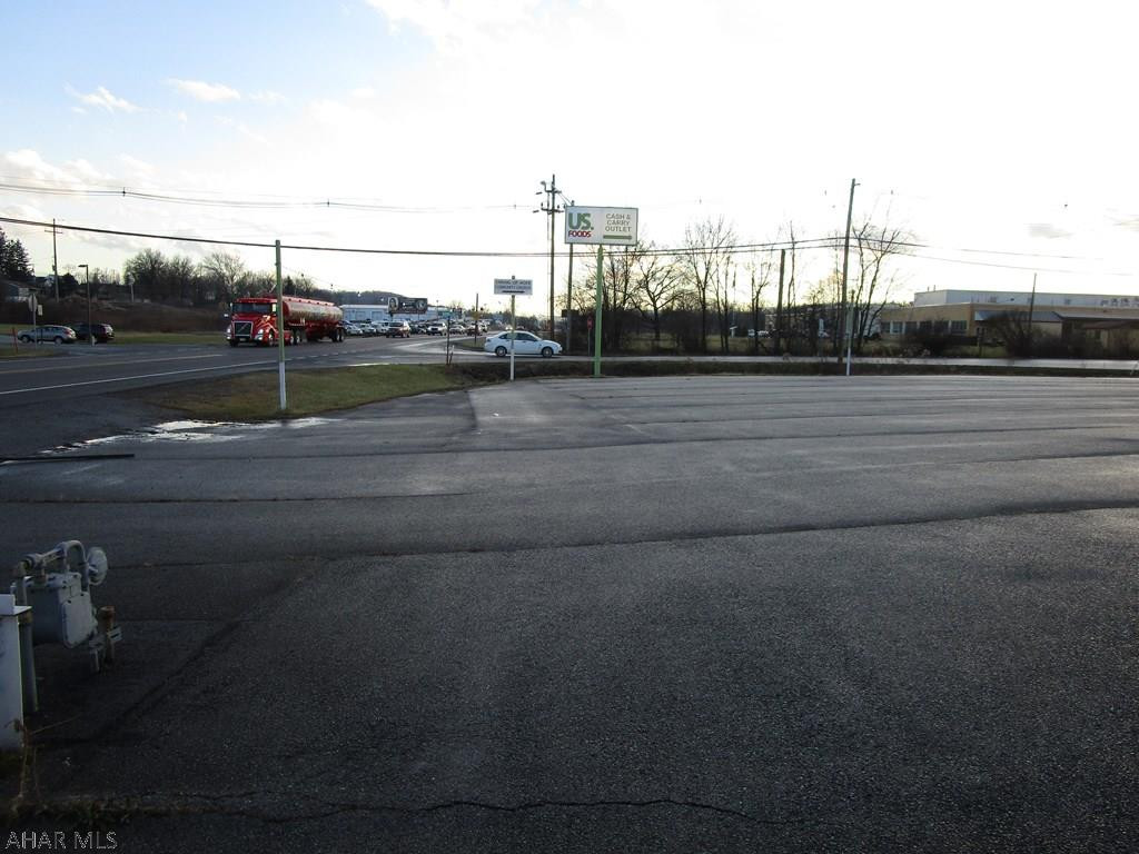 Unknown - Commercial Sale