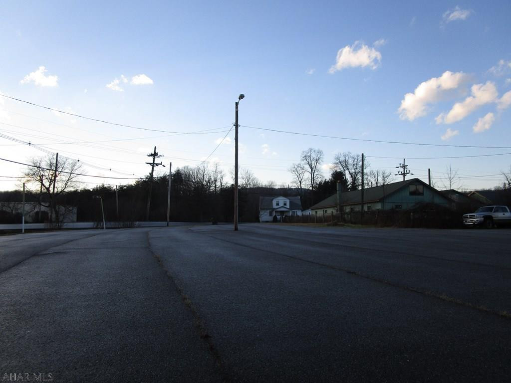 Unknown - Commercial Sale