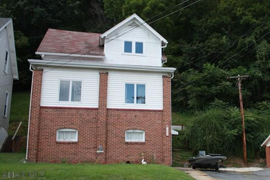 Come check out this 3BR/1.5BA home located in Tyrone Borough. Super convenient to I-99 for your State College or Altoona commutes. Home offers original natural hardwood flooring throughout the home, 2 bonus rooms that could be used as bedrooms, integral garage, a newer furnace & large patio for entertaining. This home has so much potential for your living needs.