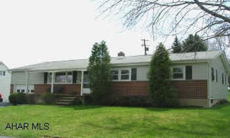 CHARMING 3 BEDROOM, 1.5 BATH RANCHER ON A SPACIOUS CORNER LOT.  NICE PRIVATE PATIO.  NEWER ROOF, HARDWOOD FLOORS. IRREG. LOT,  LEGAL DESCRIPTION ON FILE.