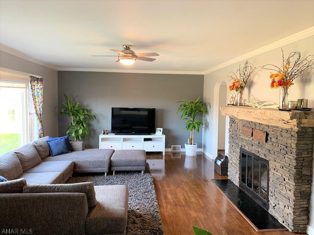 Meadowbrook - Residential