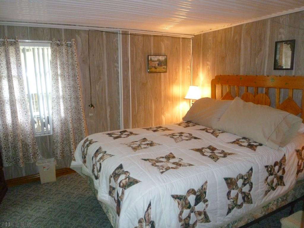 Glendale Yearound - Residential