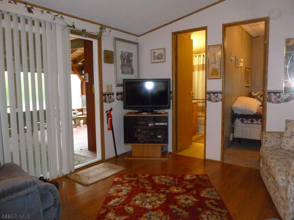 Glendale Yearound - Residential