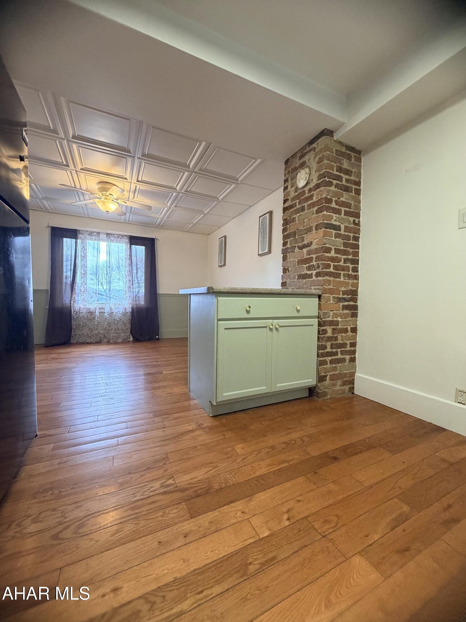 Juniata Gap - Residential