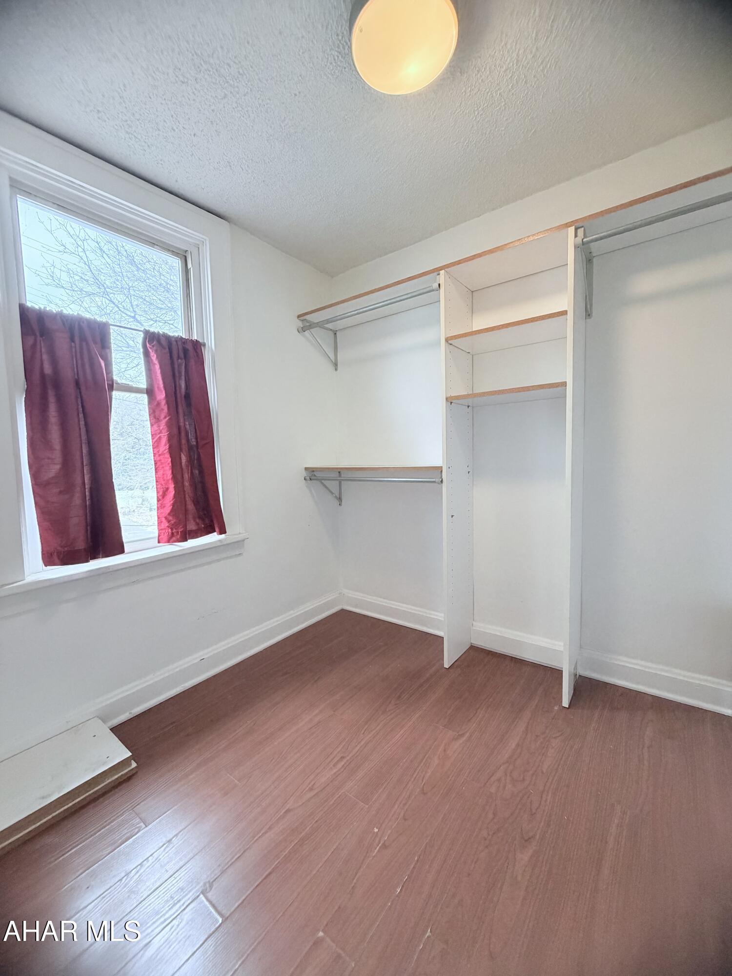 Juniata Gap - Residential