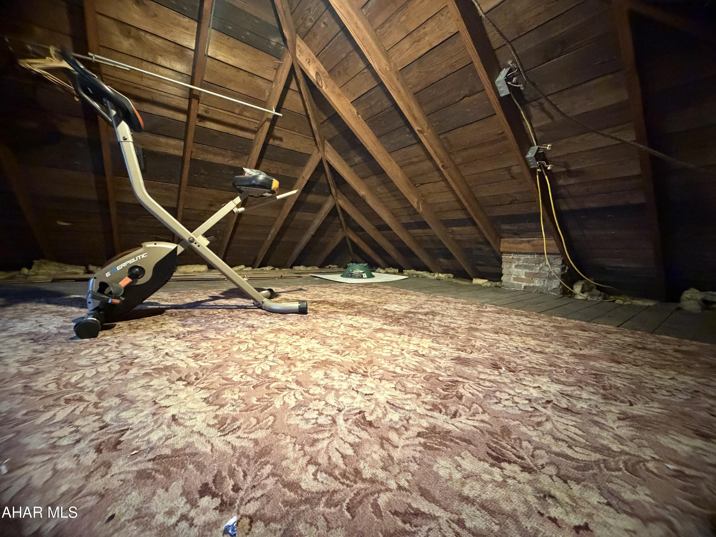 Juniata Gap - Residential