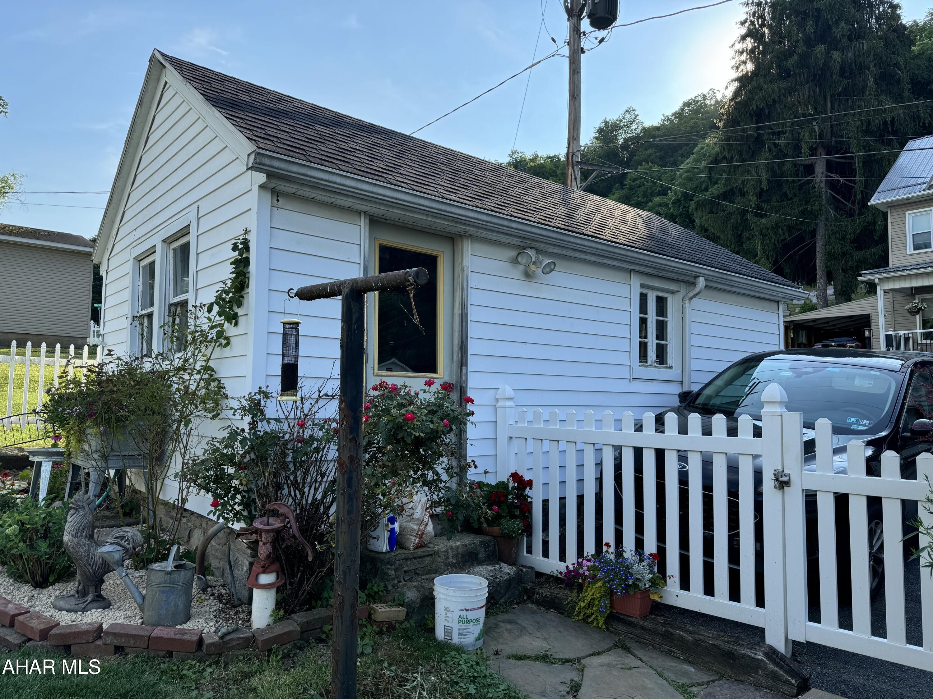 Unknown - Residential