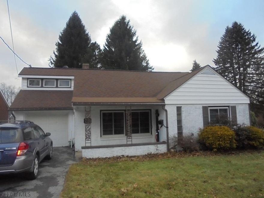 Ebensburg - 4 BR, 3 bath Cape Cod brick and vinyl sided home. Ceramic tile, some newer carpeting & laminate flooring. Large level yard, screened in back porch. Move in condition! Larger than it looks! 1 car attached  garage.