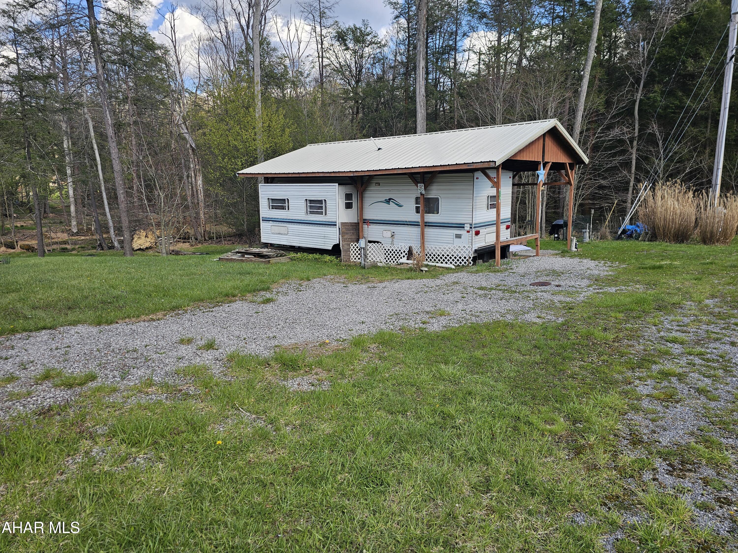 Glendale Yearound - Residential