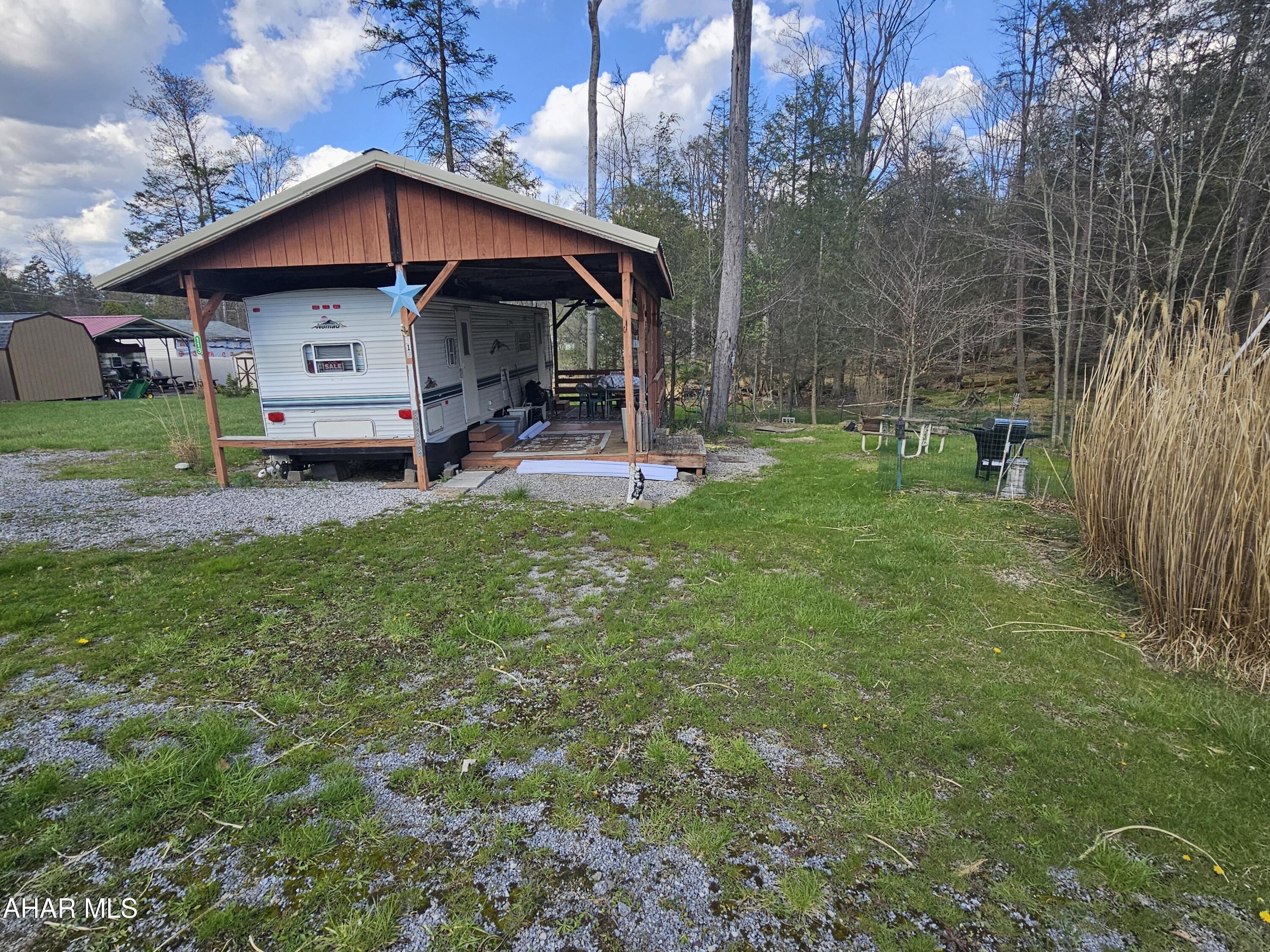 Glendale Yearound - Residential